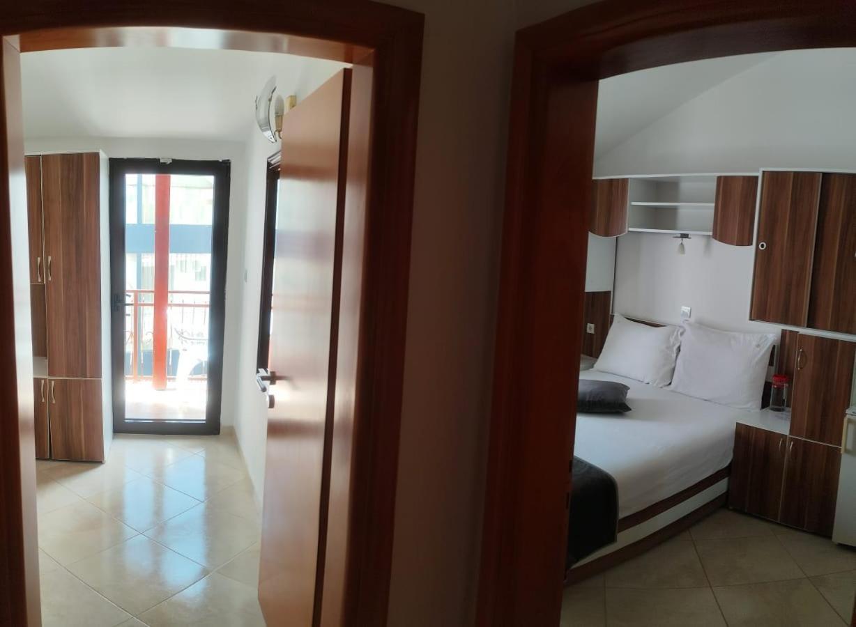 Villa Dvor Kornic Budva Kültér fotó
